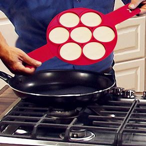 2017 New Silicone High Temperature Resistant Cake 7 Holes Mould Pancakes Mould to make perfect pancakes every time!