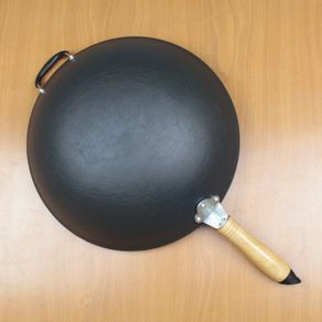 りグLuchuan iron pot non-coated old-fashioned home traditional pig iron cast iron pot non-stick round frying pan hand-made
