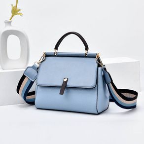 Small Bag Female 2023 New High-end Sense Niche Fashion Box Handbag  Everything Texture Single Shoulder Crossbody Bag Tide Bags