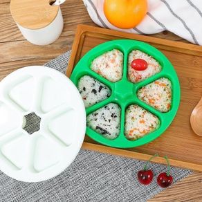 4PCS/Set DIY Sushi Mold Onigiri Rice Ball Food Press Triangular Sushi Maker  Mold Sushi Kit Japanese Kitchen Bento Accessories