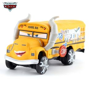 1:55 Disney Pixar Cars 3 2 Lightning McQueen Jackson School Bus Miss  Fritter Diecast Metal Metal Alloy Childrens Toy Car