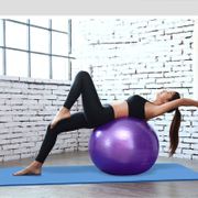 Sports Yoga Balls Pilates Fitness Ball Gym Balance Exercise Pilates Workout Home Training Massage Ball 45cm