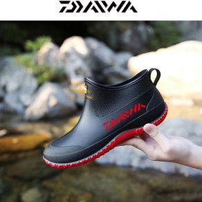 Daiwa fishing outlet boots